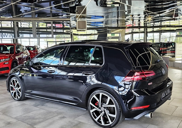 Volkswagen Golf cena 119900 przebieg: 83000, rok produkcji 2019 z Siechnice małe 781